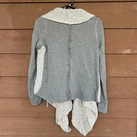 Saturday Sunday Anthropologie soft gray sweater size XS - Picture 4 of 4